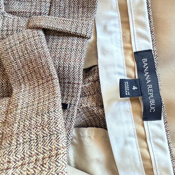 Banana Republic Wide Leg Pantsuit. - Picture 5 of 7